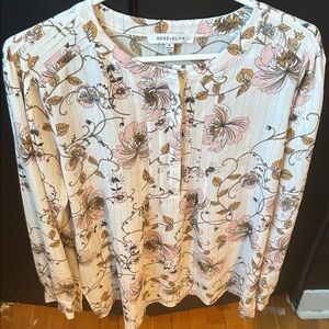 Rose & Olive Button-Front Top Size Medium